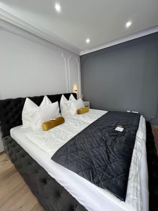 Traum Wohnung Mit Kingsize-Bett Грац Екстериор снимка